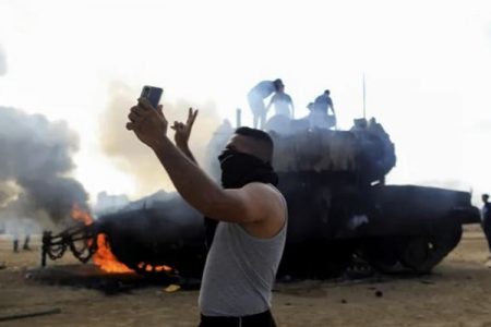 فلسطینی مزاحمت کا دشمن پرکاری وار، 100 صہیونی جھنم رسید، 1000 زخمی