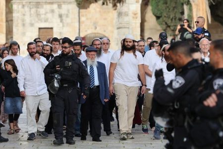 یہودیوں کے مذہبی تہوار پر 867 آباد کاروں کا مسجد اقصیٰ پر دھاوا