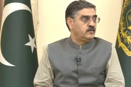 غزہ تنازع ایک ظالم اور مظلوم کے درمیان جنگ ہے: وزیر اعظم پاکستان