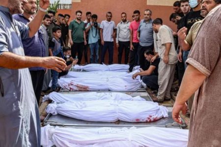 غزہ کے باشندوں کی اجتماعی نسل کشی کی جا رہی ہے: یو این عہدیدار