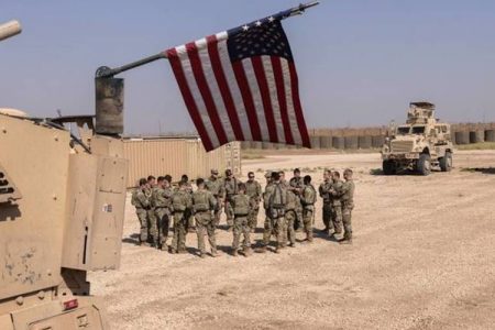 عراق اور شام میں امریکی اڈوں پر حملوں کے کیا پیغامات ہیں؟