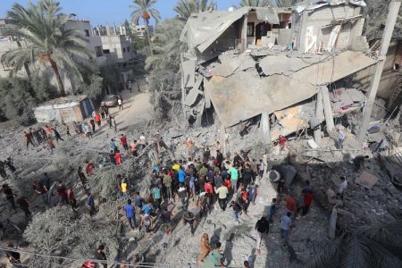 اسرائیل نے ایک ماہ میں غزہ کی آدھی رہائشی عمارتیں تباہ کر دیں: یو این