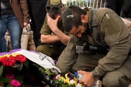 غزہ میں اپنی ہی فائرنگ میں 20 اسرائیلی فوجی ہلاک ہوگئے