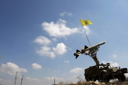 غاصب صیہونی حکومت کے ایک اور فوجی اڈے پر میزائل حملہ