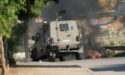 مجاھدین کے حملے میں اسرائیلی فوجی گاڑی تباہ، متعدد فوجی زخمی