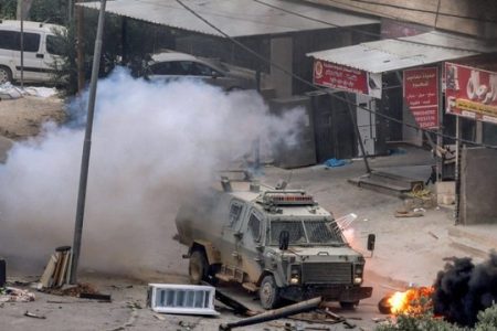 اسرائیل نے مغربی کنارے میں 20 ہزار فلسطینیوں کو بے گھر کر دیا