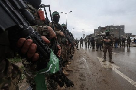 صہیونی میڈیا: حماس جنگ کی بحالی کے جواب کی تیاری کر رہی ہے